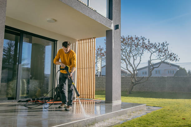 Best Animal Enclosure Cleaning  in Russellville, AL